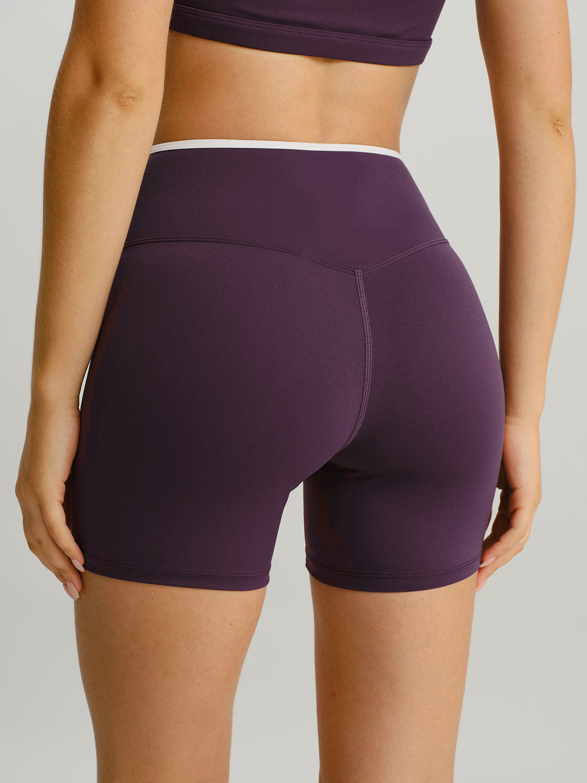 Purple Contrast Front-Cross Sports Shorts 3
