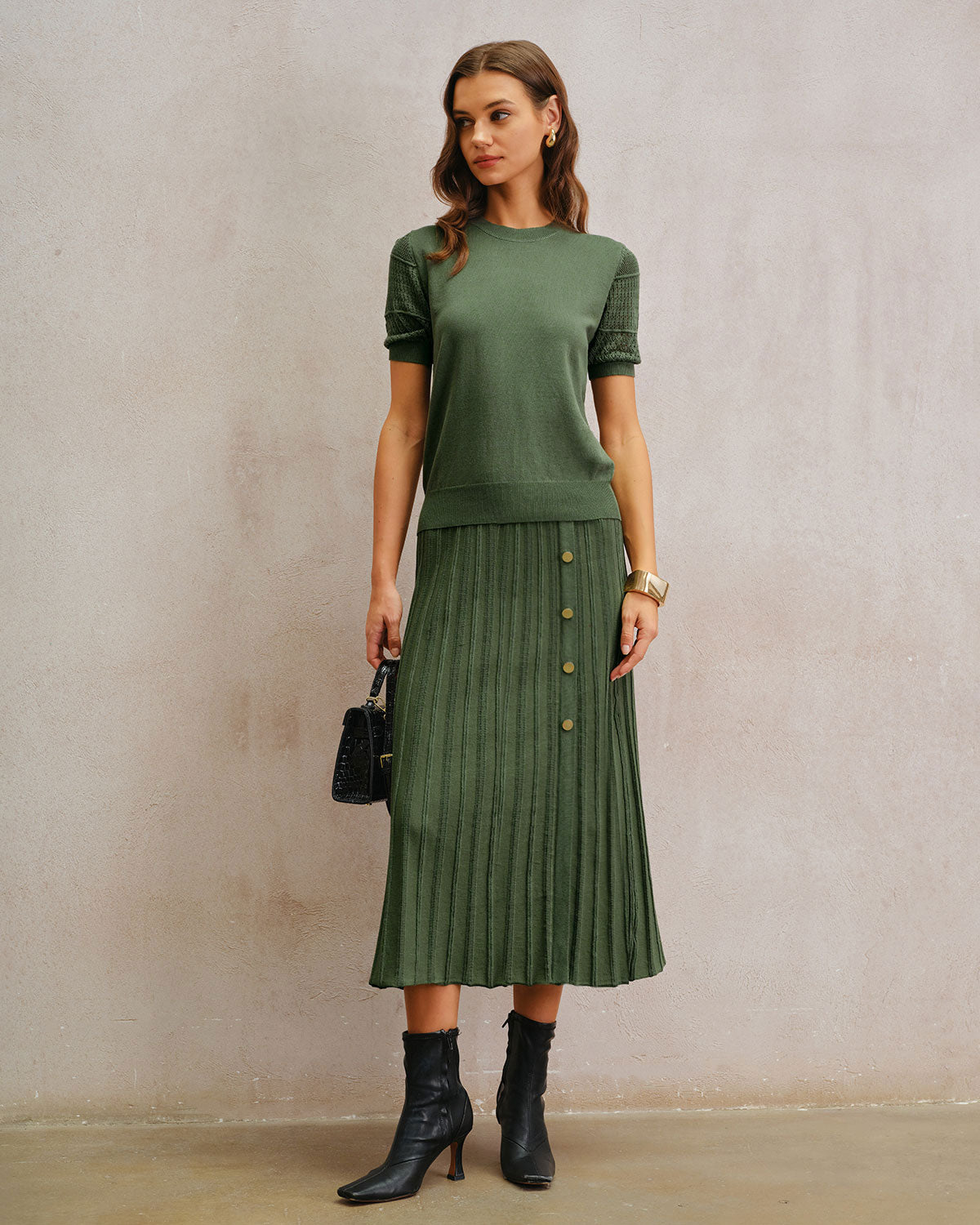 Green Round Neck Knit Tee